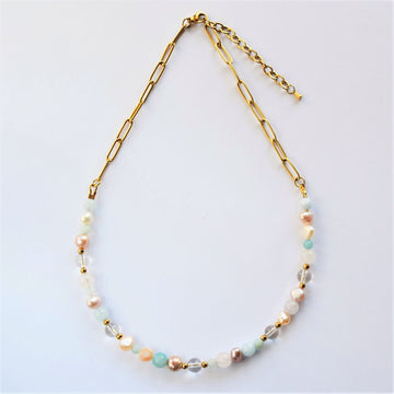 Pastel necklace with freshwater pearls and gemstones