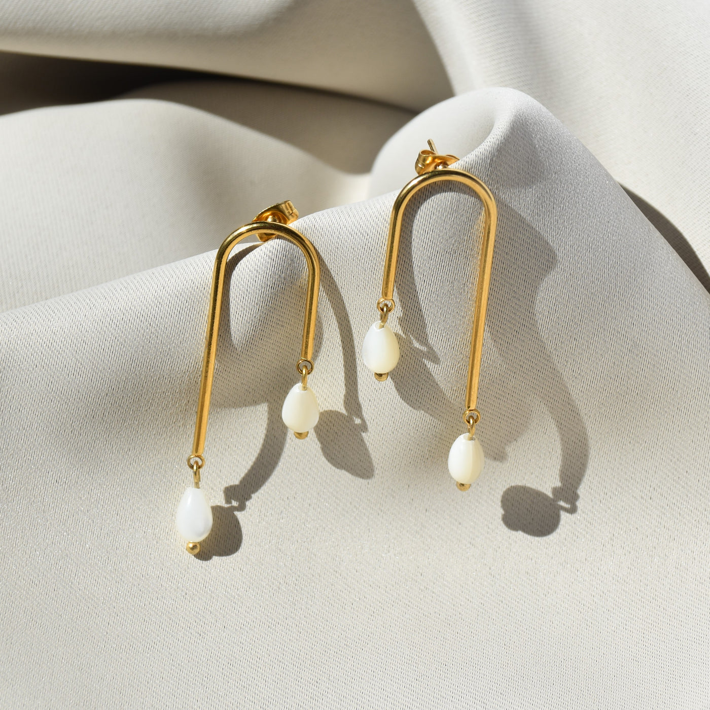Drop earring