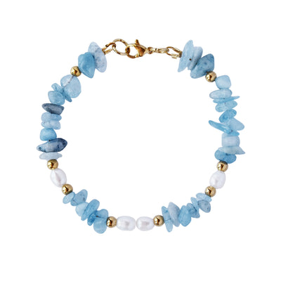 Freshwater pearls and lapis lazuli bracelet